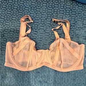 Victoria’s Secret unlined balconet bra as 32DD